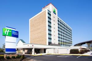 Holiday Inn Express Washington DC - Springfield, an IHG Hotel