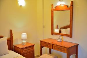 Un ou plusieurs lits dans un hébergement de l'établissement Maria Beach Hotel