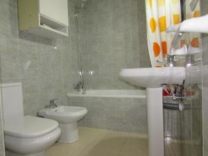Kúpeľňa v ubytovaní Garrucha Apartment + 25 fotografií