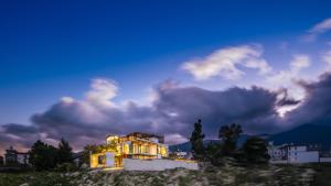 Φωτογραφία από το άλμπουμ του Ting Jian Empty Yard Pastoral Design Residential Dali Shop σε Νταλί