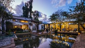 Φωτογραφία από το άλμπουμ του Ting Jian Empty Yard Pastoral Design Residential Dali Shop σε Νταλί