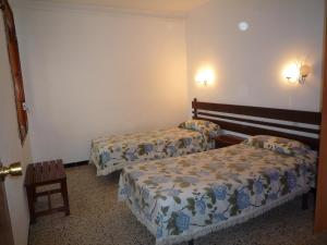 Gallery image of Villa Service - Apartamentos Aransol in El Vendrell