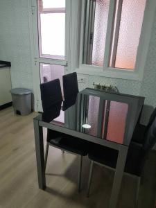 Кът за сядане в Apartment in Fragoso street, very spacious and close to Samil.