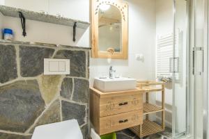 Kúpeľňa v ubytovaní Apartamenty Polana Sywarne Zakopane