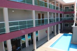Bazén v ubytování Serrano Hotel nebo v jeho okolí