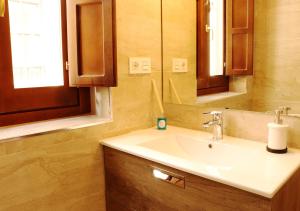 The Suits Catedral, Granada – Updated 2022 Prices