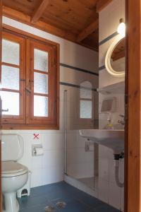 Ванная комната в Korfiati Apartments
