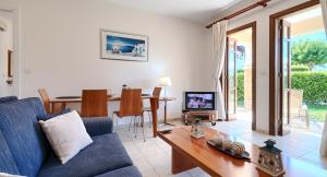 Gallery image of 2 bedroom Apartment Helena with private garden, Aphrodite Hills Resort in Kouklia