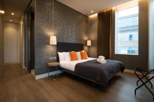 Urban Rest Camden客房内的一张或多张床位