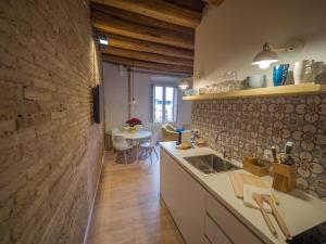 Dapur atau dapur kecil di Luxury Apartment Stancesvic