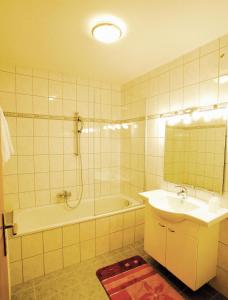 Koupelna v ubytování Tonis Appartements am Achensee