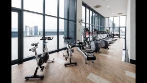 Fitness centrum a/nebo fitness zařízení v ubytování 7 mins KLCC next to Hospital Gleneagle