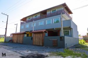 Bygningen som feriehuset ligger i