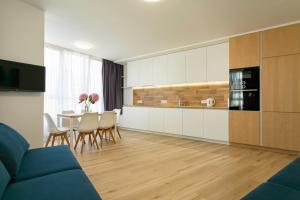 Köök või kööginurk majutusasutuses 13131 floor Nivki-park