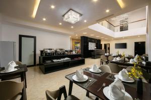 Gallery image of Tuan Chau Kingly Villa in Ha Long