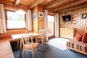TV a/nebo společenská místnost v ubytování Haus Nr. 1