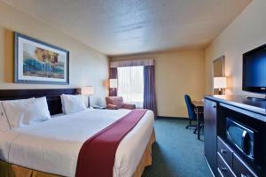 Foto de la galería de Holiday Inn Express Dryden, an IHG Hotel en Dryden