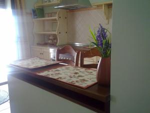 A kitchen or kitchenette at La Casa del Telar