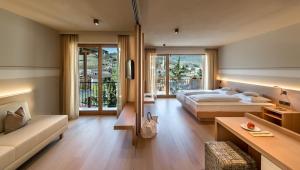 Postel nebo postele na pokoji v ubytování Hotel Spitaler + 37 fotografií