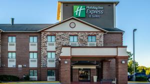 a rendering of the front of the holiday inn express hotel at Holiday Inn Express & Suites - Olathe South, an IHG Hotel in Olathe