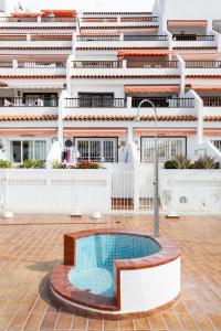 Bazén v ubytovaní Home2Book Paradise Costa Adeje, Pool alebo v jeho blízkosti