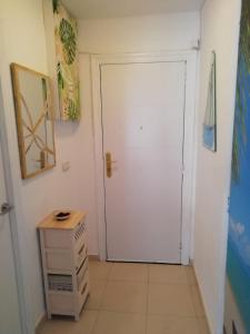 Imagen de la galería de Apartamento primera línea de mar, en Hospitalet de l'Infant