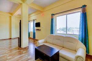 Ruang duduk di Gaurika Residency Boarding & Lodging - Padubidri