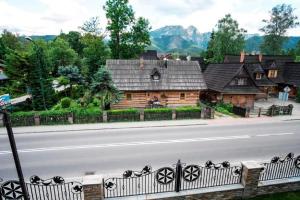 Výhľad na hory alebo výhľad na hory priamo z apartmánu