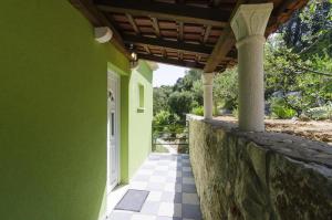 Vonkajšia záhrada v ubytovaní House Matusko