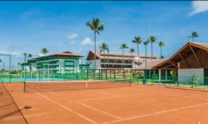 Tennis und/oder Squash in der Unterkunft Apartamento Cupe Beach oder in der Nähe