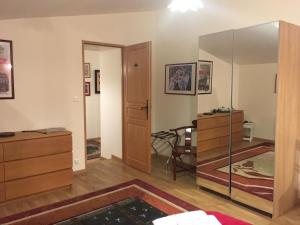 Fotografie z fotogalerie ubytování La Maison d'Olives v destinaci Nouic
