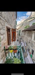 Gallery image of Old Town S&T in Kotor