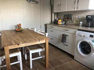Cucina o angolo cottura di Light & spacious home
