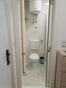 Łazienka w obiekcie Apartman Jankulovski