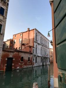 Bygningen som lejligheden ligger i