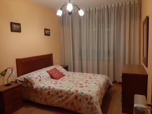 Posteľ alebo postele v izbe v ubytovaní BERGANTIÑOS 41,1º izd