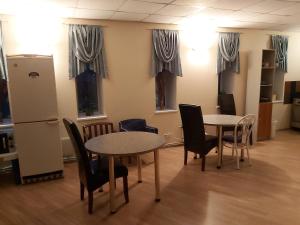 Posezení v ubytování Majaka Hostel + 18 fotografií