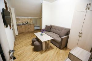 Η κουζίνα ή μικρή κουζίνα στο Alba Hotel Yerevan