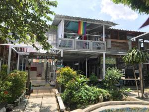 Το κτήριο όπου στεγάζεται  το hostel