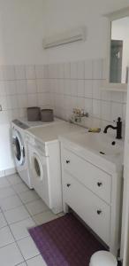 Dapur atau dapur kecil di Gästewohnung Brockerhoff
