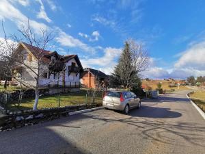 Okolina ili četvrt u blizini vikendice