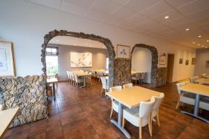 Зона вітальні в North Star Hotel Olafsvik