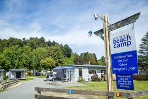 Certifikát, hodnocení, plakát nebo jiný dokument vystavený v ubytování Marahau Beach Camp