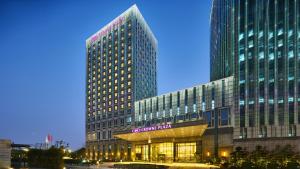 Foto da galeria de Crowne Plaza Wuhan Development Zone, an IHG Hotel em Wuhan