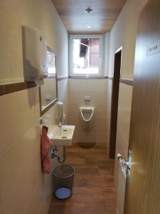 Koupelna v ubytování Wurlerhof