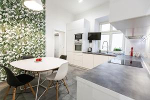 Køkken eller tekøkken på Vintage Tomasza Apartment