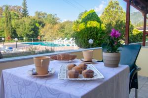 Bazén v ubytovaní Rivendell Apartments alebo v jeho blízkosti