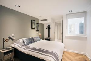 Легло или легла в стая в Damrak Short Stay Amsterdam