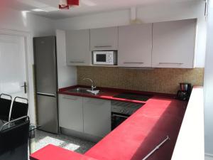 Kuchnia lub aneks kuchenny w obiekcie Vivienda Aries