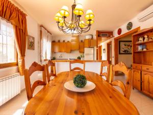 Gallery image of Holiday Home Nellyana by Interhome in Riumar